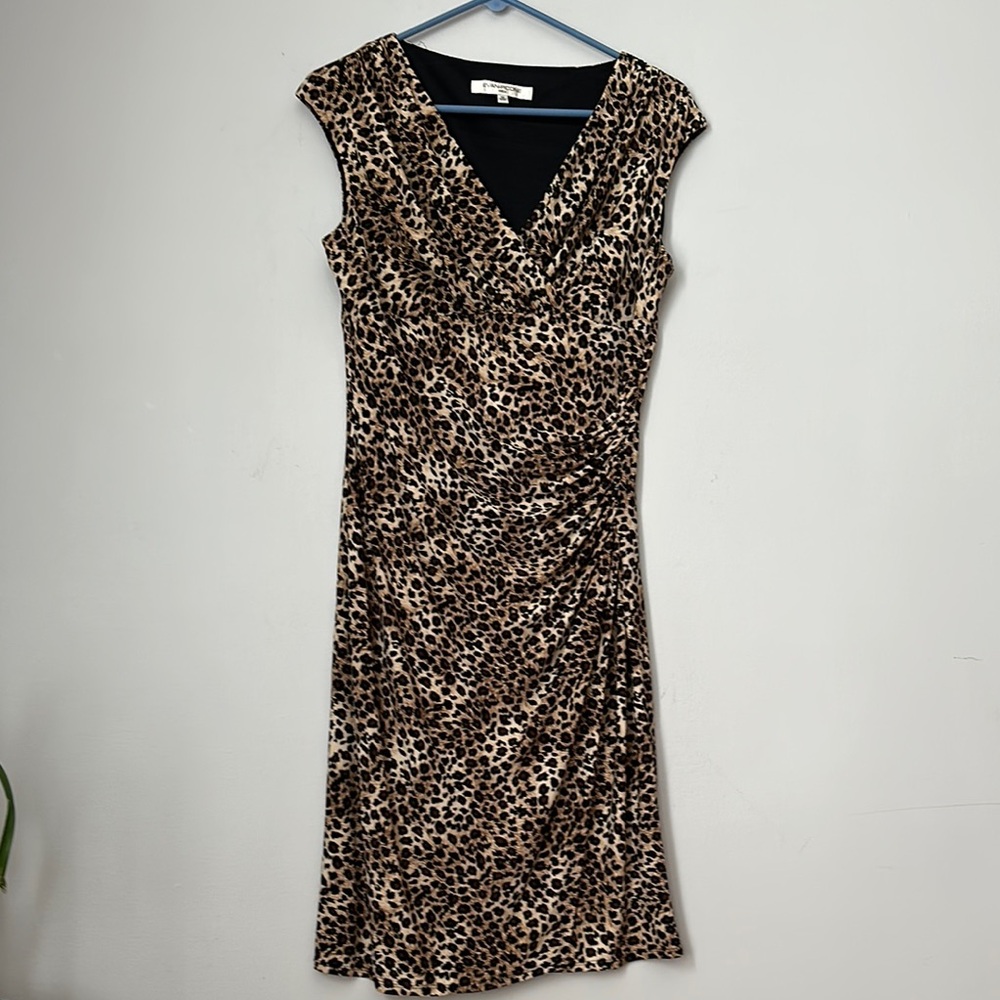 Evan Picone Animal Print V-Neck Cap Sleeves Knee Length Body Con Dress Size 10